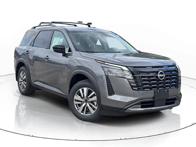 Nuevos NISSAN PATHFINDER à Estados chez autogozo
