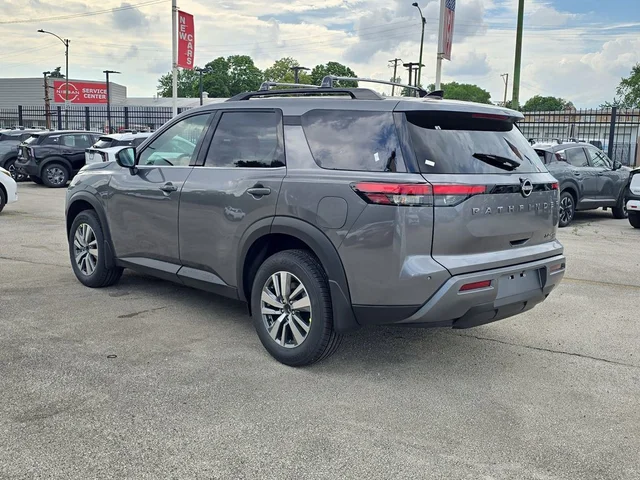Nuevos NISSAN PATHFINDER à Estados chez autogozo