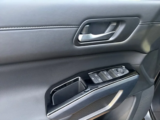 Nuevos NISSAN PATHFINDER à Estados chez autogozo