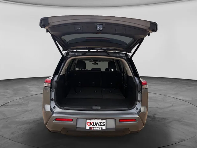 Nuevos NISSAN PATHFINDER à Estados chez autogozo