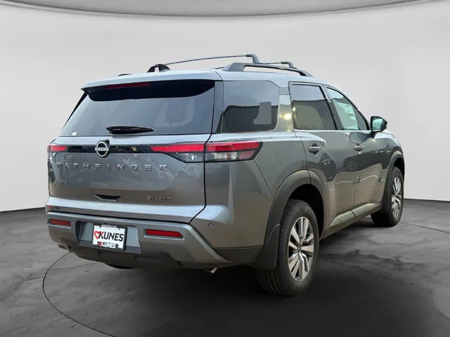 Nuevos NISSAN PATHFINDER à Estados chez autogozo