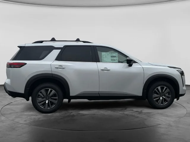 Nuevos NISSAN PATHFINDER à Estados chez autogozo