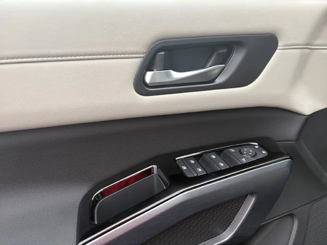 Nuevos NISSAN PATHFINDER à Estados chez autogozo