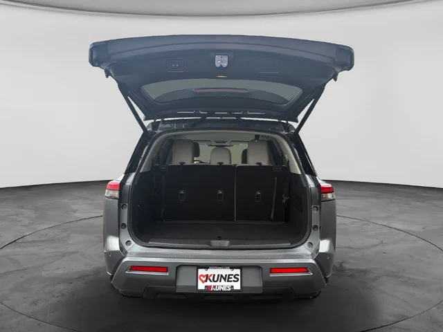 Nuevos NISSAN PATHFINDER à Estados chez autogozo