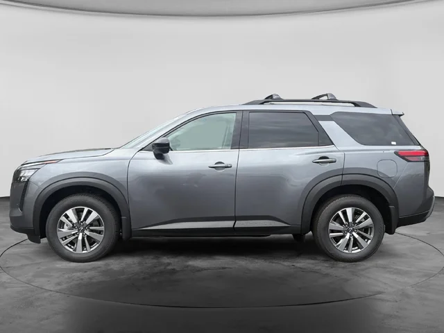 Nuevos NISSAN PATHFINDER à Estados chez autogozo