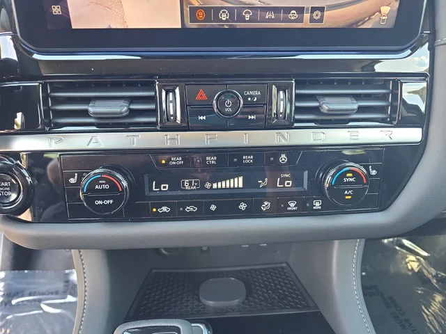 Nuevos NISSAN PATHFINDER à Estados chez autogozo