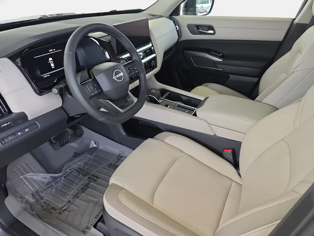 Nuevos NISSAN PATHFINDER à Estados chez autogozo