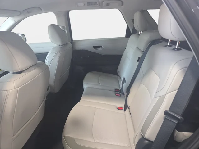 Nuevos NISSAN PATHFINDER à Estados chez autogozo
