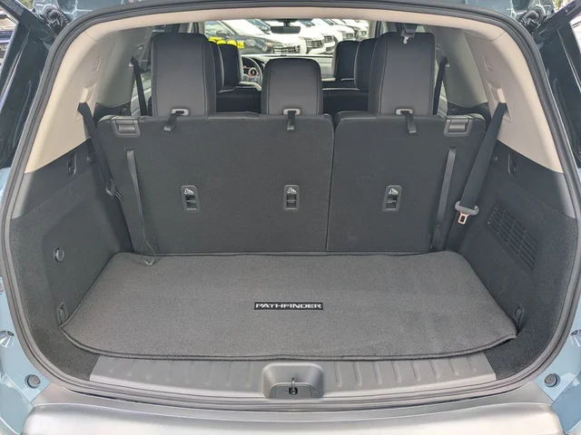 Nuevos NISSAN PATHFINDER à Estados chez autogozo
