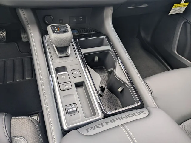 Nuevos NISSAN PATHFINDER à Estados chez autogozo