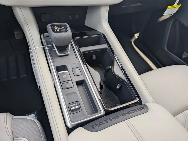 Nuevos NISSAN PATHFINDER à Estados chez autogozo