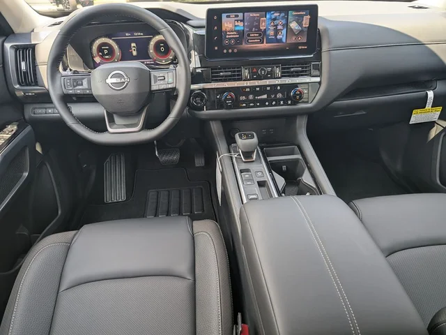 Nuevos NISSAN PATHFINDER à Estados chez autogozo