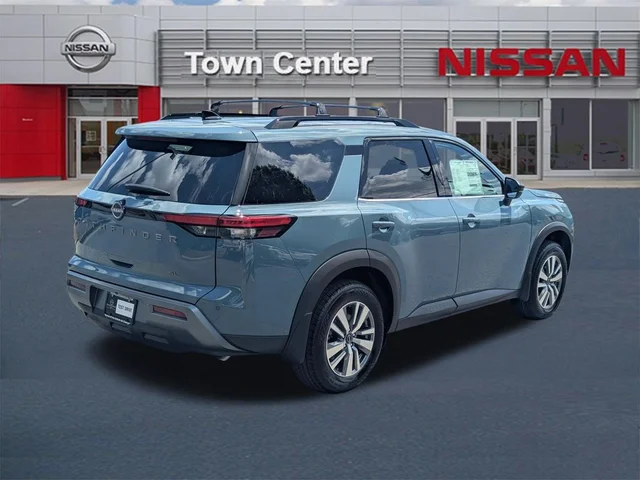 Nuevos NISSAN PATHFINDER à Estados chez autogozo