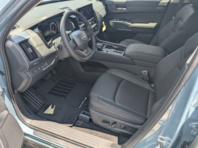 Nuevos NISSAN PATHFINDER à Estados chez autogozo