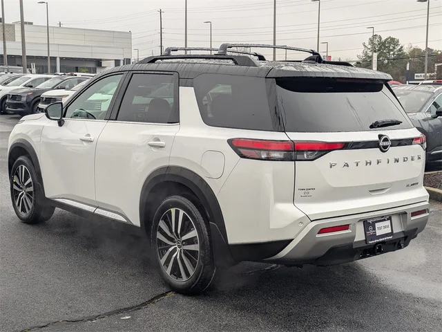 Nuevos NISSAN PATHFINDER à Kennesaw, chez Town Center Nissan