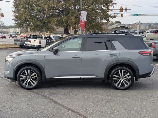 Nuevos NISSAN PATHFINDER à Kennesaw, chez Town Center Nissan