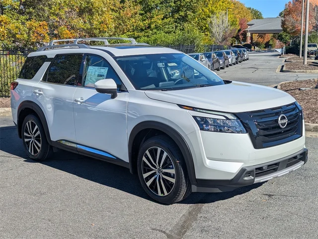 Nuevos NISSAN PATHFINDER à Kennesaw, chez Town Center Nissan