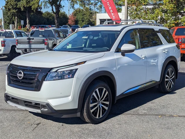 Nuevos NISSAN PATHFINDER à Kennesaw, chez Town Center Nissan