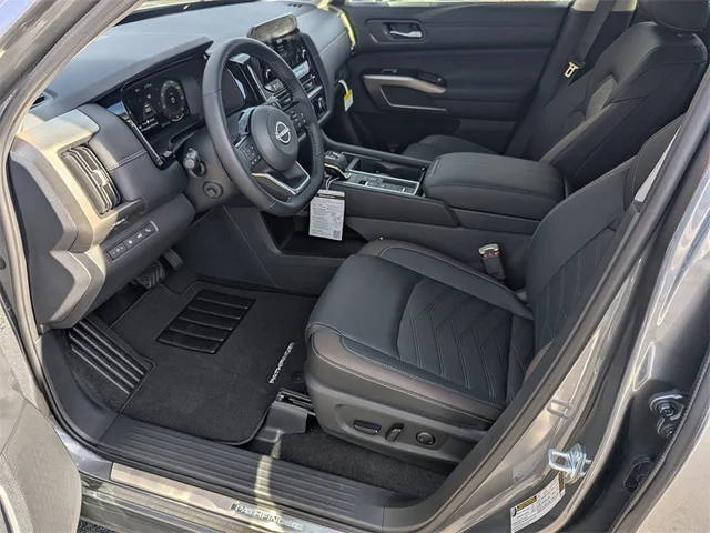 Nuevos NISSAN PATHFINDER à Kennesaw, chez Town Center Nissan