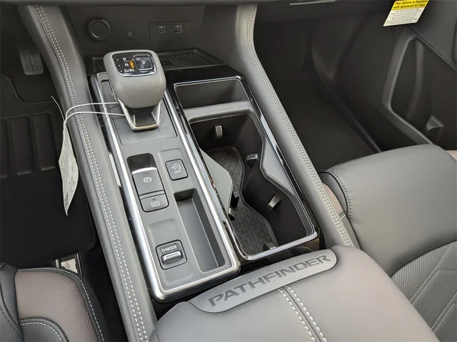 Nuevos NISSAN PATHFINDER à Kennesaw, chez Town Center Nissan