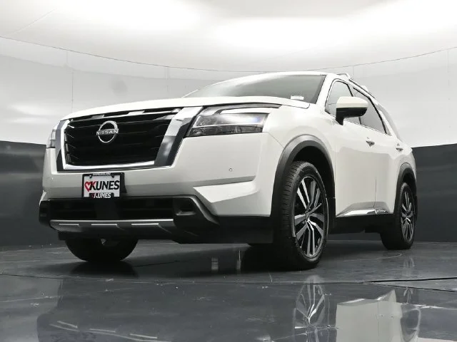SEMINUEVOS NISSAN Pathfinder a Estados en autogozo