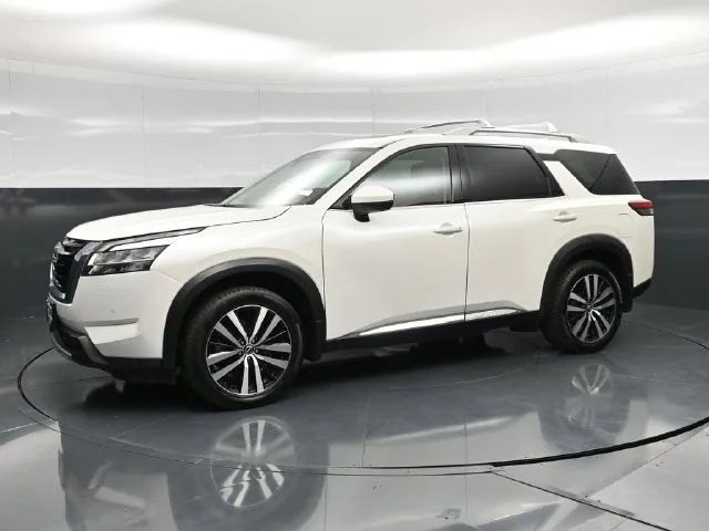SEMINUEVOS NISSAN Pathfinder a Estados en autogozo