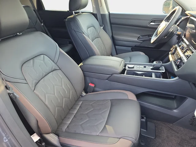 Nuevos NISSAN PATHFINDER à Estados chez autogozo