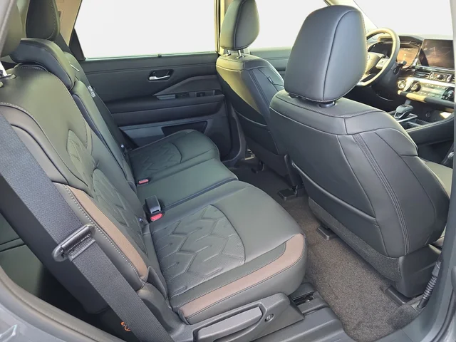 Nuevos NISSAN PATHFINDER à Estados chez autogozo