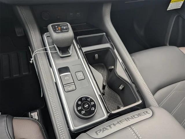 Nuevos NISSAN PATHFINDER à Kennesaw, chez Town Center Nissan