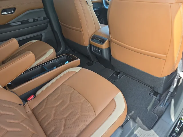 Nuevos NISSAN PATHFINDER à Estados chez autogozo
