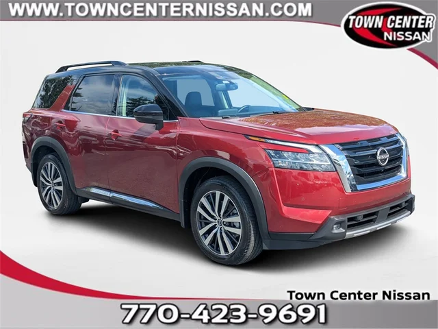 SEMINUEVOS NISSAN Pathfinder at Kennesaw, in Town Center Nissan