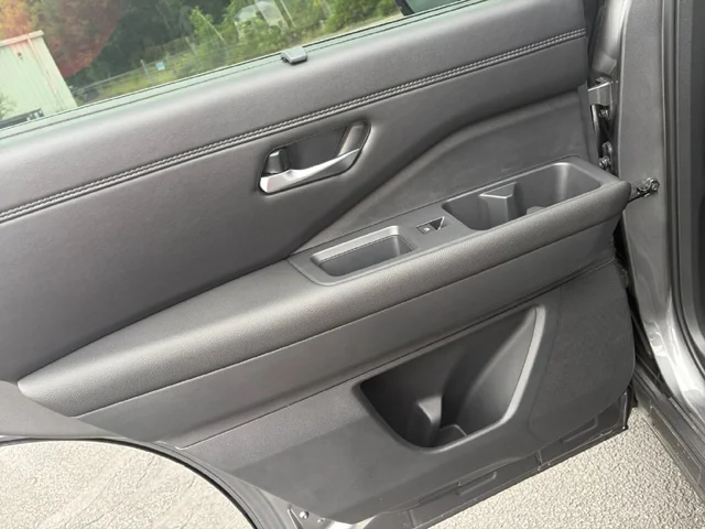 Nuevos NISSAN PATHFINDER à Estados chez autogozo