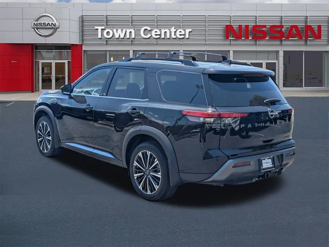 Nuevos NISSAN PATHFINDER à Estados chez autogozo