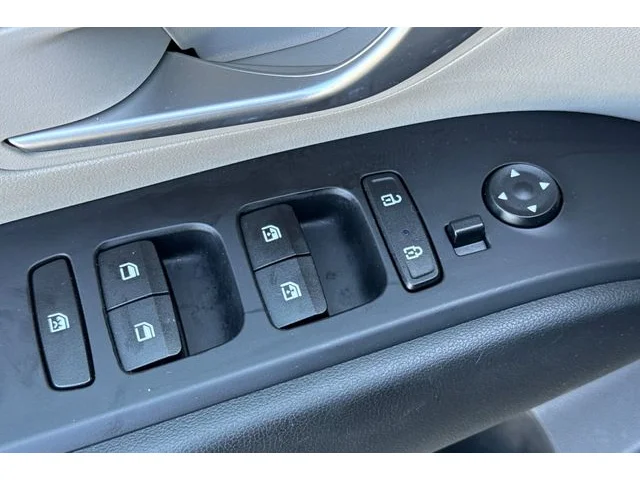 SEMINUEVOS HYUNDAI Tucson at ELK GROVE in Elk Grove Buick GMC