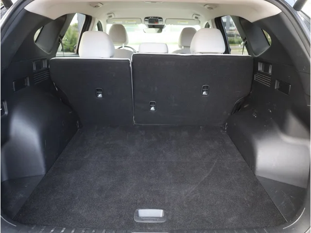 SEMINUEVOS HYUNDAI Tucson a Estados en autogozo