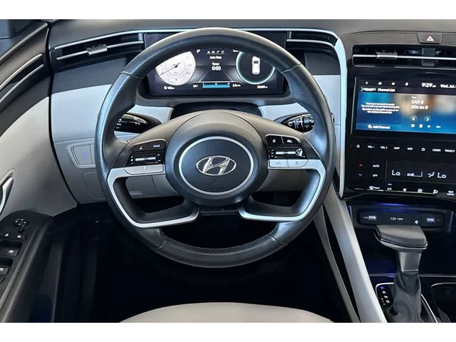 SEMINUEVOS HYUNDAI Tucson at ELK GROVE in Elk Grove Buick GMC