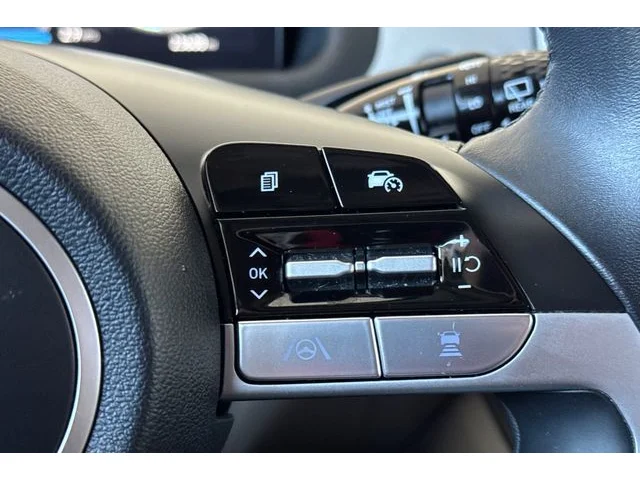 SEMINUEVOS HYUNDAI Tucson at ELK GROVE in Elk Grove Buick GMC