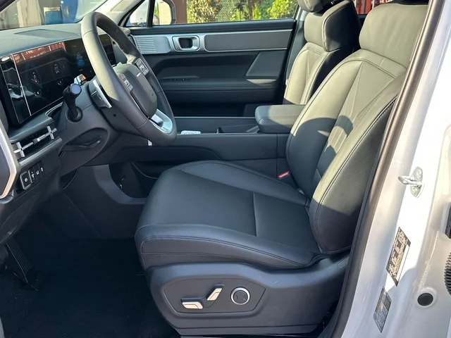Nuevos HYUNDAI SANTA FE HYBRID à Estados chez autogozo
