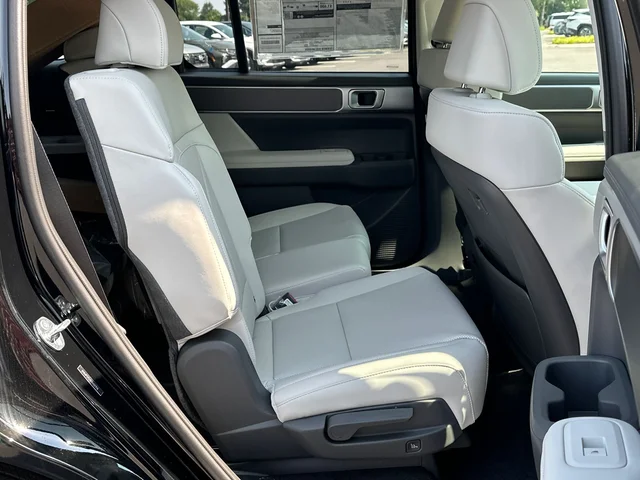 Nuevos HYUNDAI SANTA FE HYBRID à Estados chez autogozo