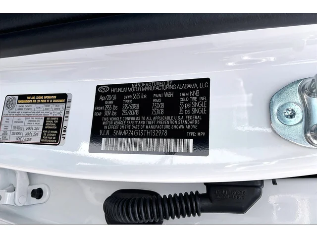 Nuevos HYUNDAI SANTA FE HYBRID à Estados chez autogozo