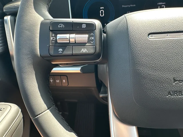 Nuevos HYUNDAI SANTA FE HYBRID à Estados chez autogozo