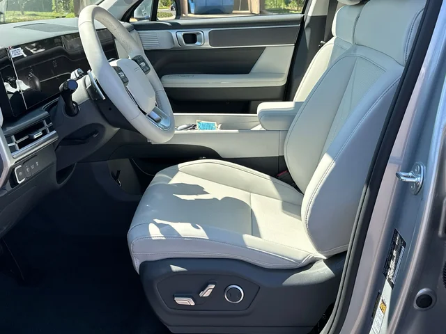 Nuevos HYUNDAI SANTA FE à Estados chez autogozo