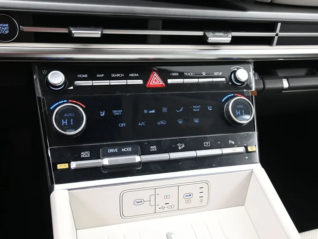 Nuevos HYUNDAI SANTA FE HYBRID à Estados chez autogozo