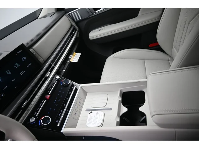 Nuevos HYUNDAI SANTA FE HYBRID à Estados chez autogozo