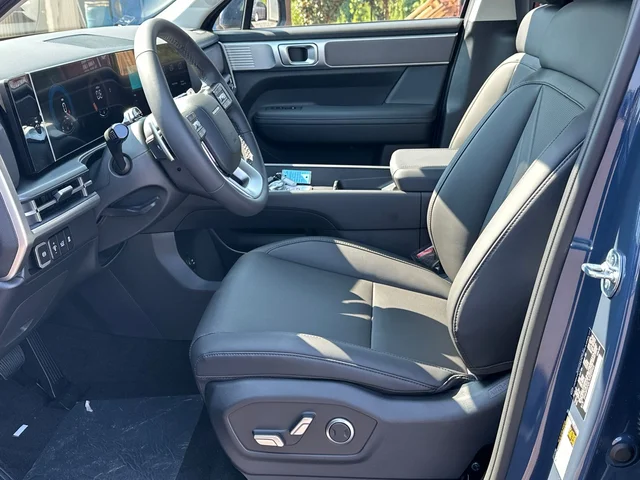 Nuevos HYUNDAI SANTA FE à Estados chez autogozo