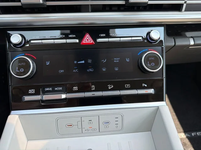 Nuevos HYUNDAI SANTA FE à Estados chez autogozo