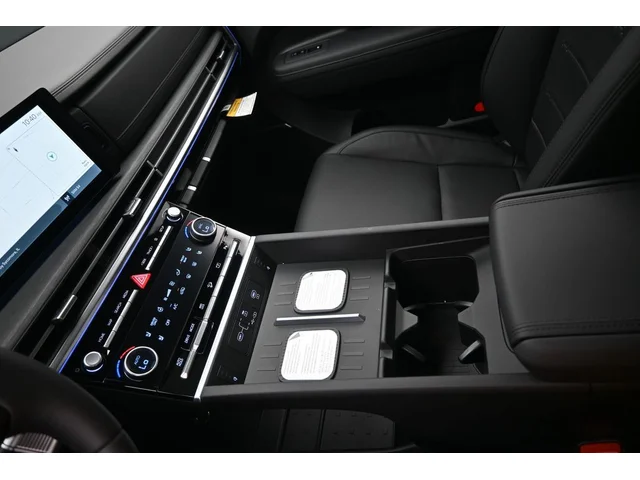 Nuevos HYUNDAI SANTA FE HYBRID à Estados chez autogozo