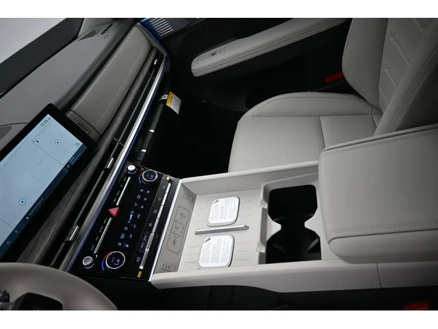 Nuevos HYUNDAI SANTA FE HYBRID à Estados chez autogozo