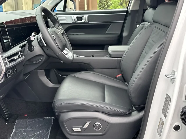 Nuevos HYUNDAI SANTA FE HYBRID à Estados chez autogozo