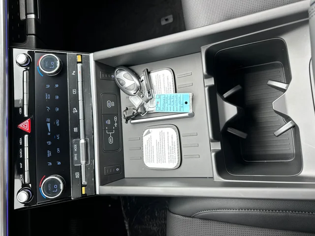 Nuevos HYUNDAI SANTA FE HYBRID à Estados chez autogozo